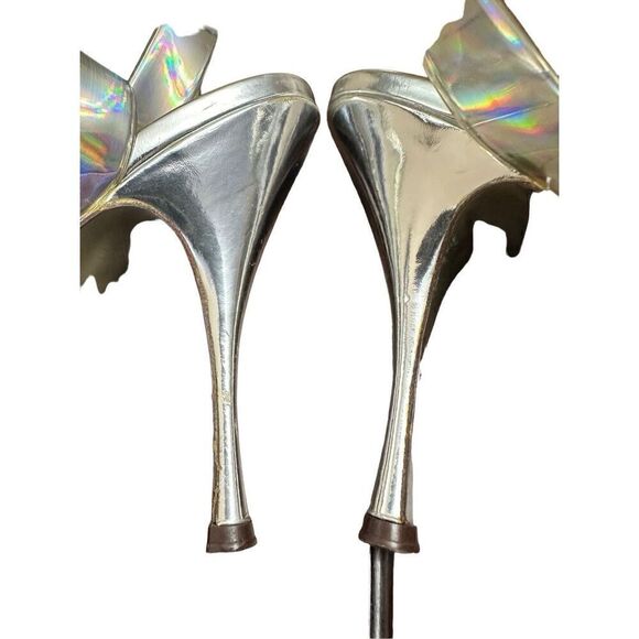 Dolce & Gabbana Iridescent Silver Ankle Strap Sandal Heels size 40 - Picture 9 of 9